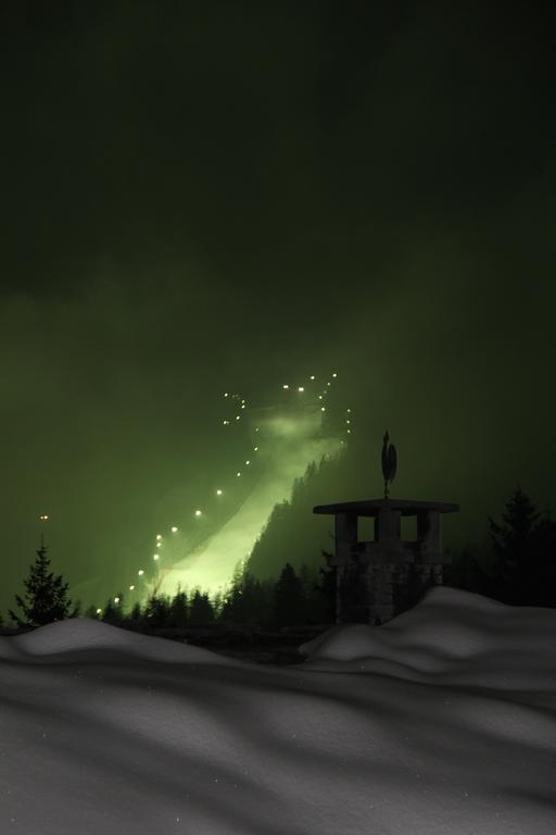 Hotel Lyshaus Gressoney-Saint-Jean Exterior foto
